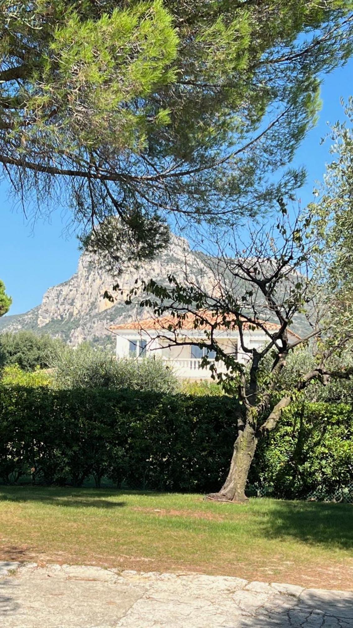 Magnifique Villa Moderne Avec Piscine La Gaude Exterior photo